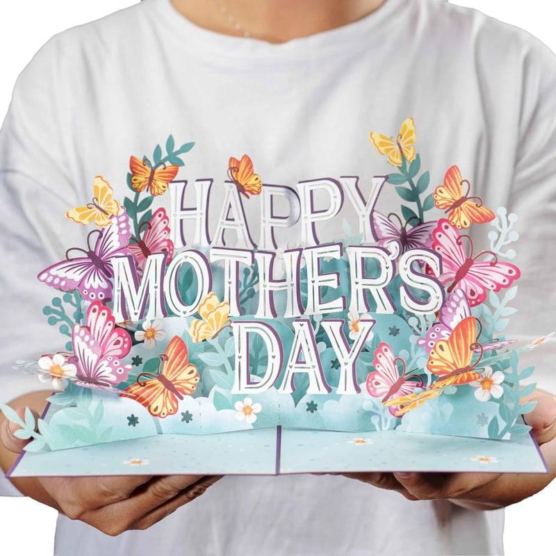 Bloomfold™ – 3D Pop-Up Floral Bouquet Card with Hidden Message Slot + 50% OFF