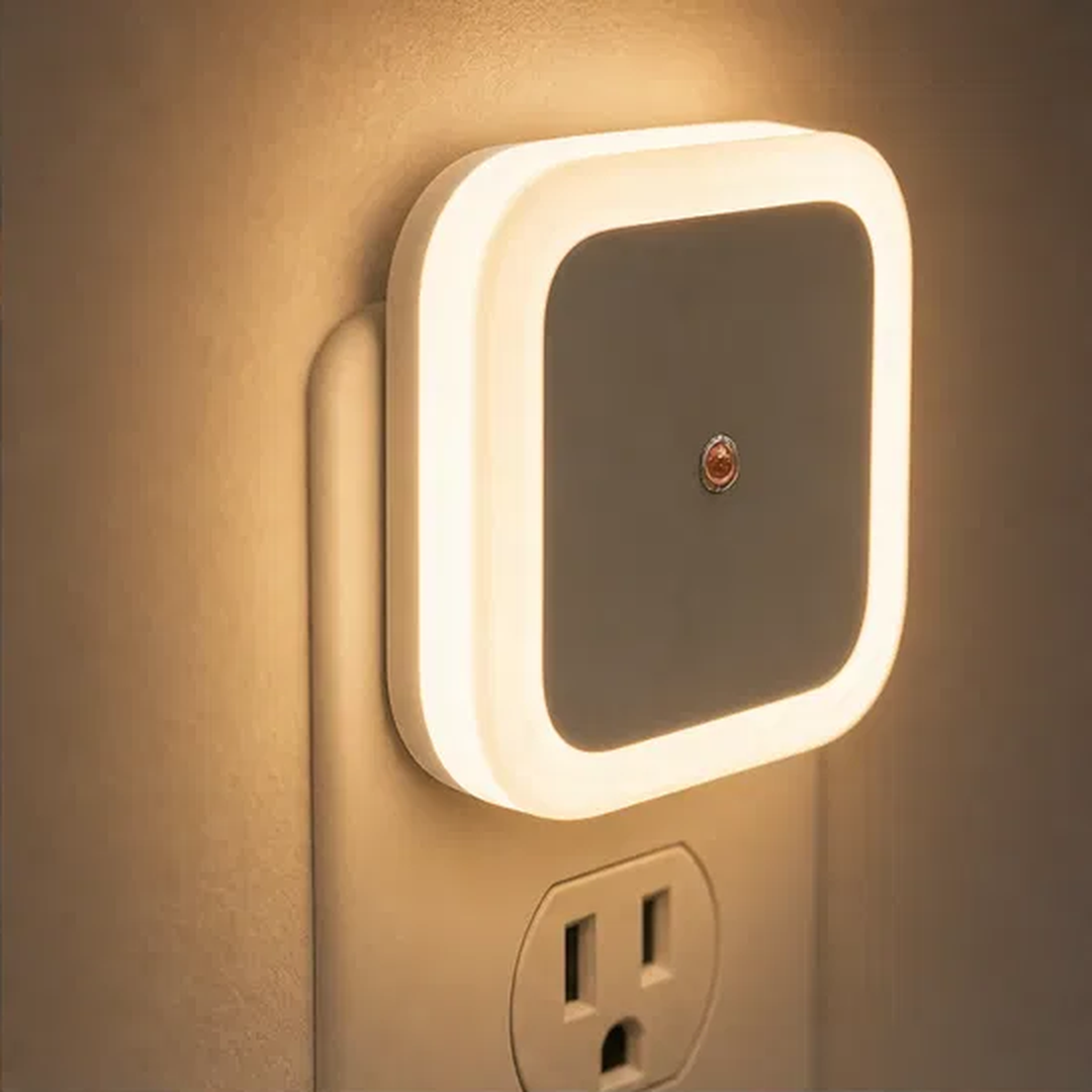 Halowick™ – Dusk-to-Dawn Smart Sensor LED Night Light with 3-Level Dimming + 50% OFF